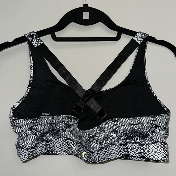 ZYIA Light n Tight Sports Bra, Metallic Cobra Snake Print X Back Straps, B&W, L - Picture 3 of 7